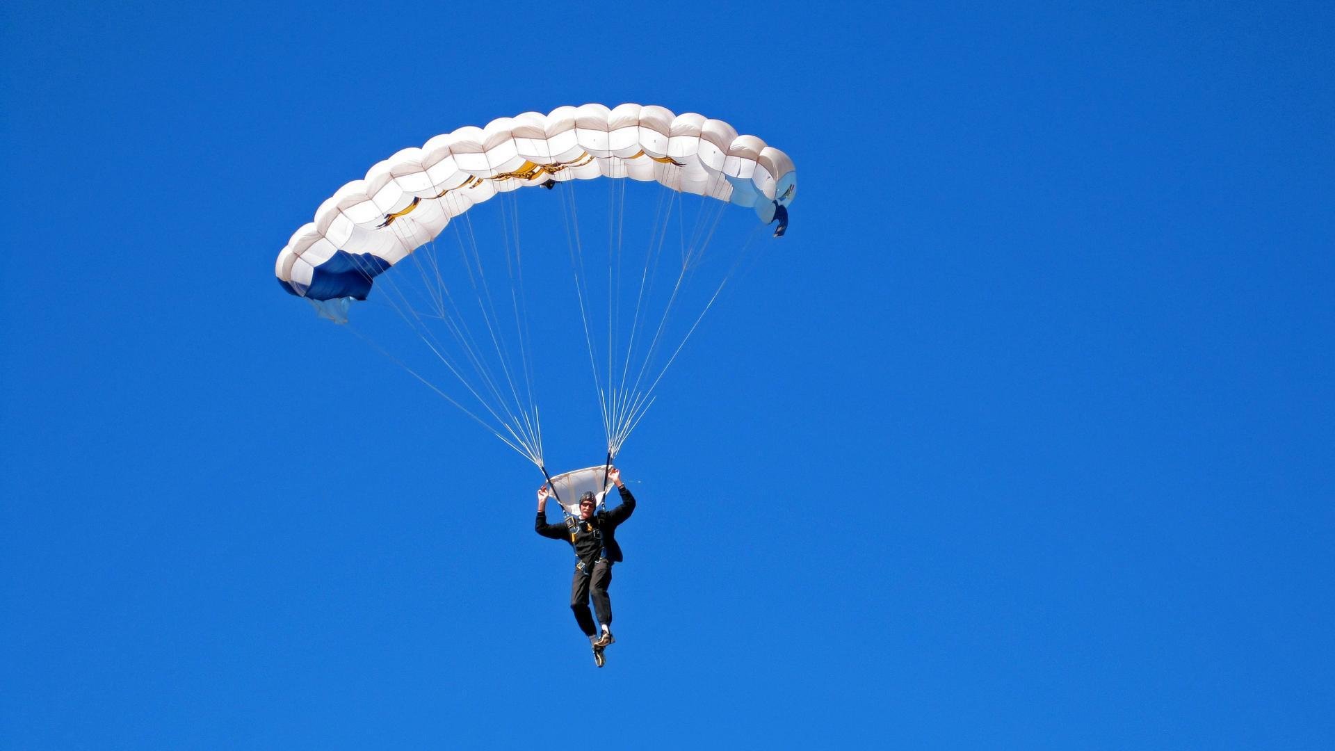 开云体育app注册-中超球队引援动态备受关注，中超新援